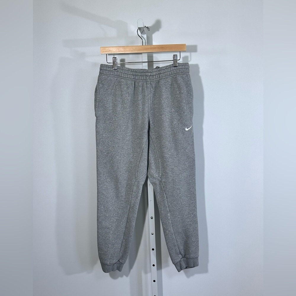 NIKE Gray Fleece Jogger Sweatpants Swoosh Logo Men’s M